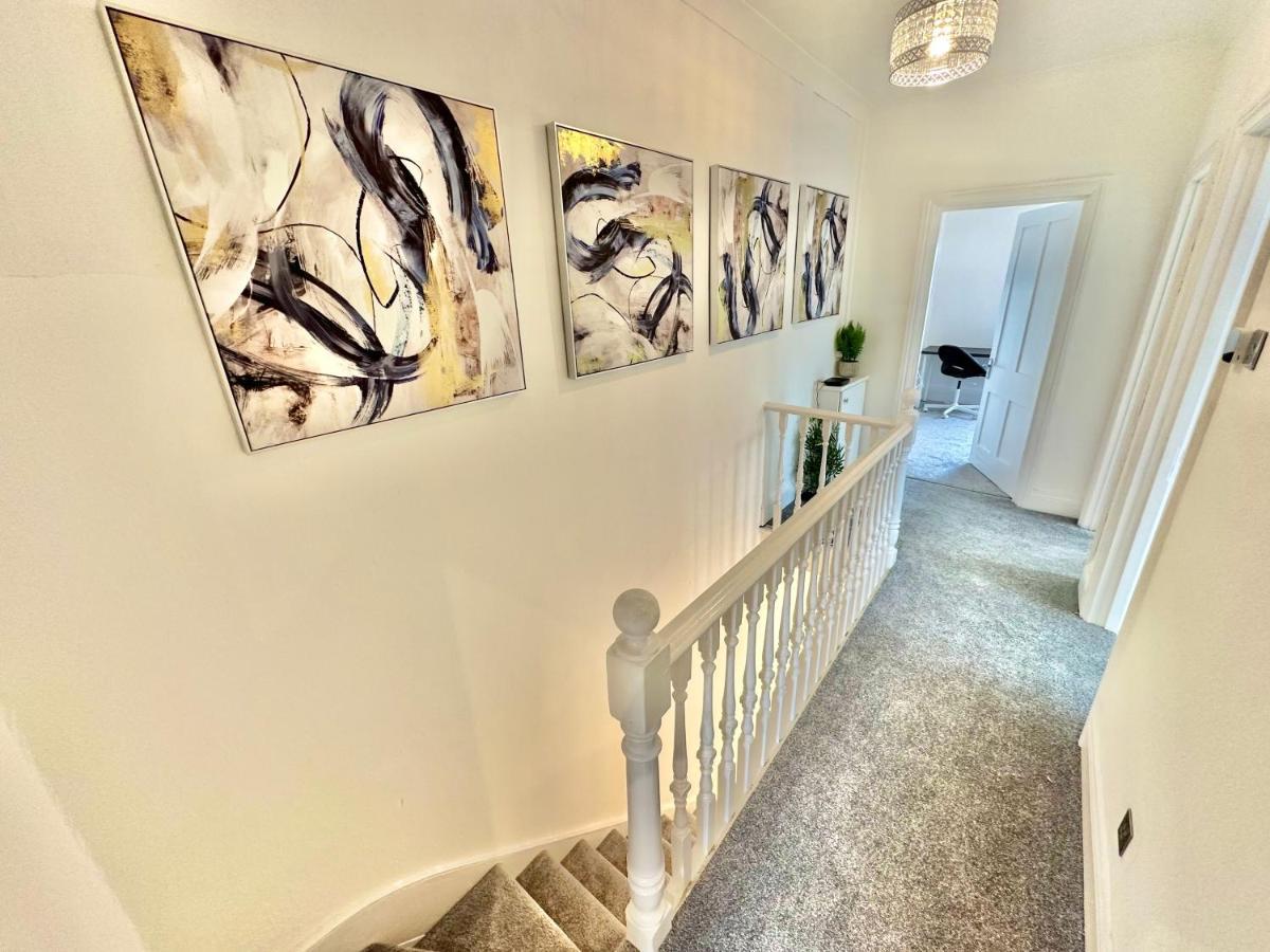 Chic Apartment In Central Bournemouth With Parking Exteriér fotografie